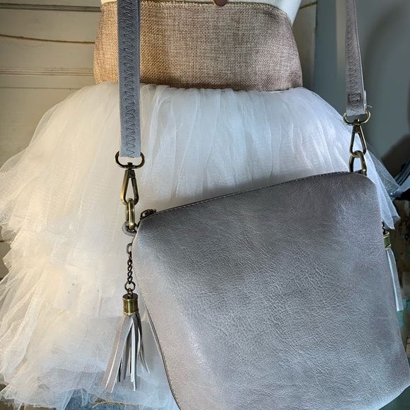 Mini Bucket Concealed Carry Handbag -Assorted Color Options - Picture 10 of 14